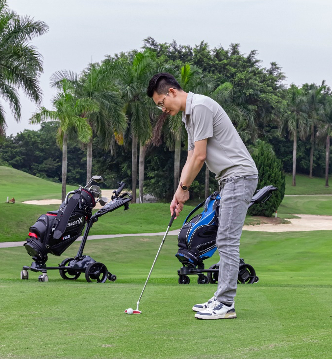 Best Golf Trolley for Hilly Courses: What Really Matters