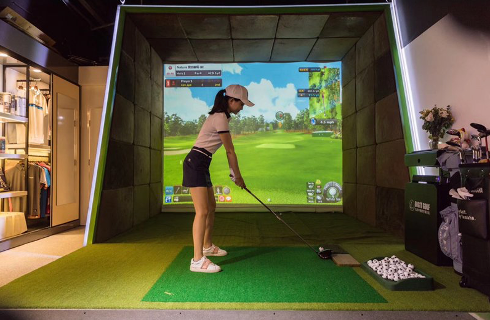 First Time Trying Indoor Golf: It’s More Physically Demanding Than Expected!