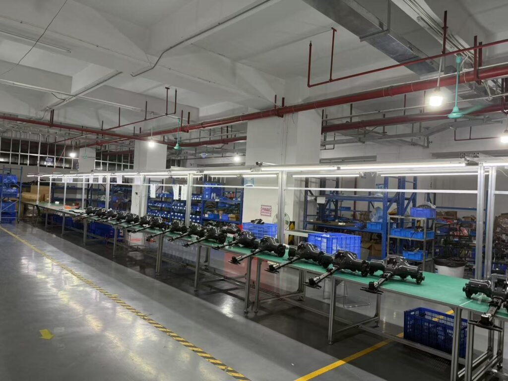 Follow Me Smart Robotic Golf Trolley Factory