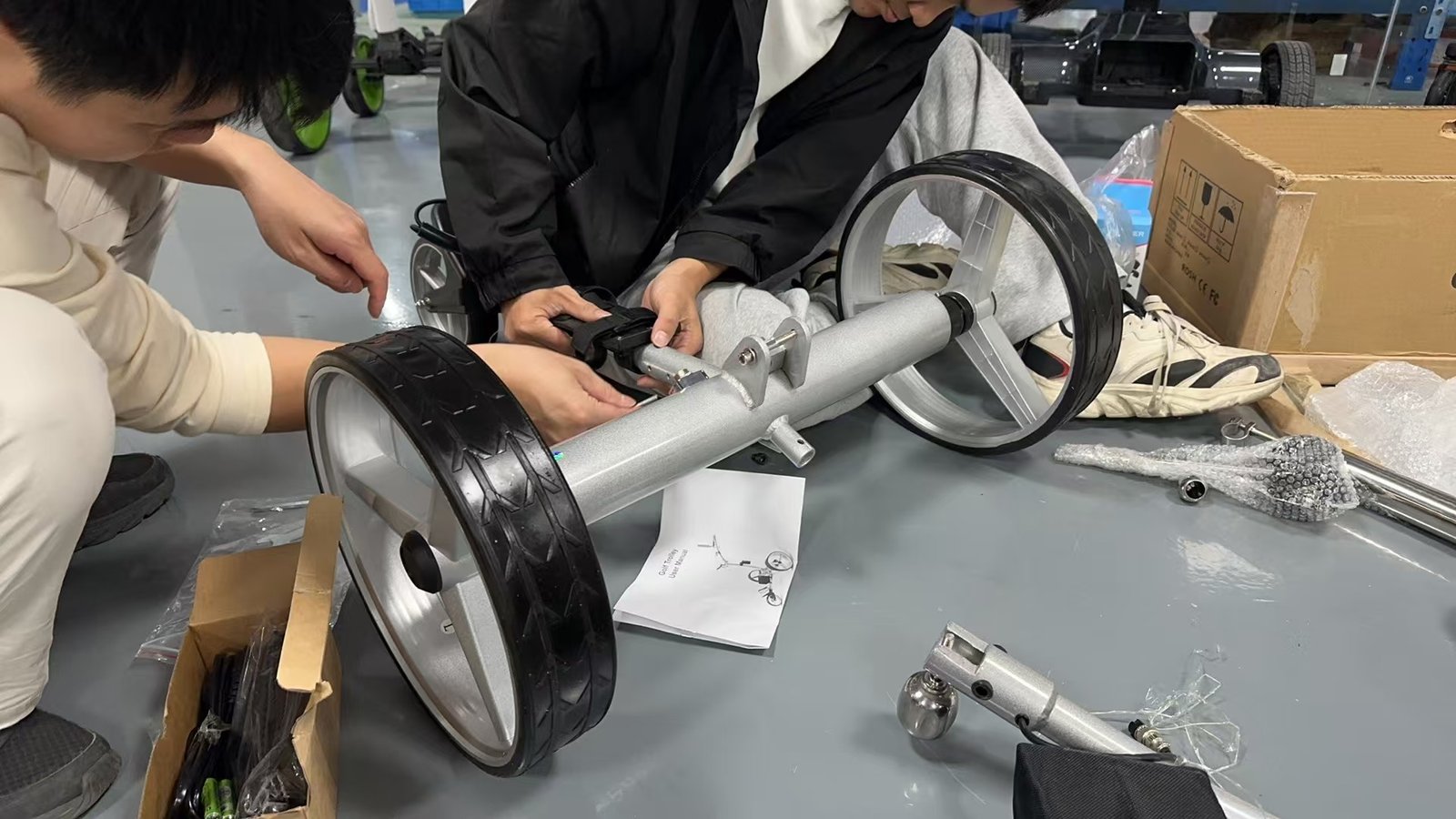 Golf Winter Wheel Covers: Icango vs Traditional Trolley